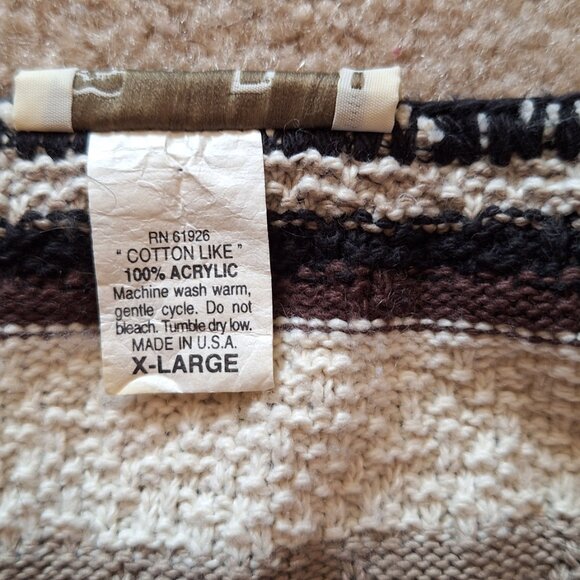 Vintage Striped Black and Cream Top - Picture 6 of 6